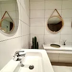 Spacious Duplex In The Center Of Onikos Appartement *