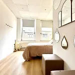 Spacious Duplex In The Center Of Onikos Appartement Bastenaken