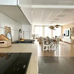Appartement Spacious Duplex In The Center Of Onikos Bastenaken