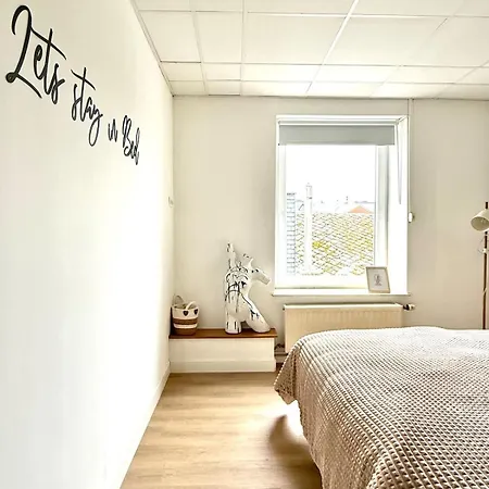 Spacious Duplex In The Center Of Onikos Daire Bastogne