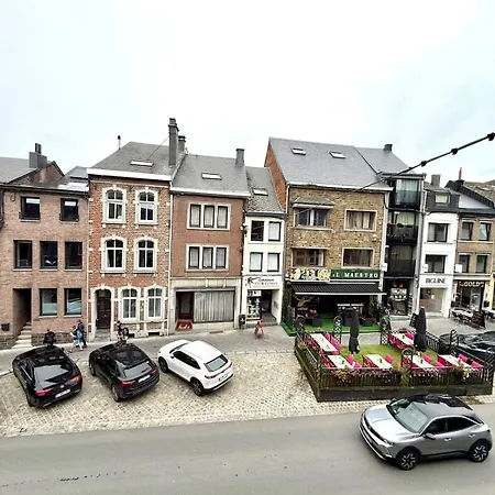 Spacious Duplex In The Center Of Onikos アパート *