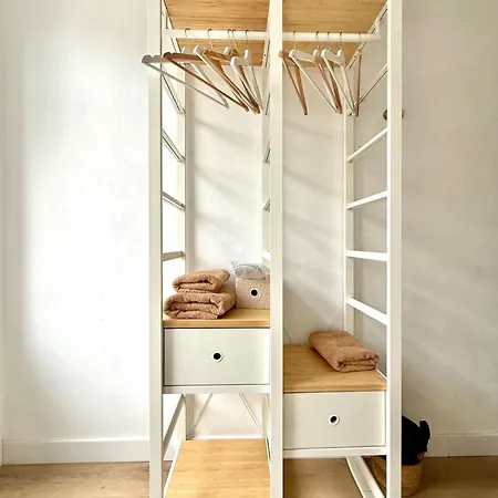 Spacious Duplex In The Center Of Onikos * Bastogne