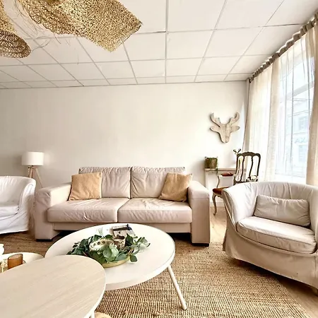 Spacious Duplex In The Center Of Onikos Διαμέρισμα