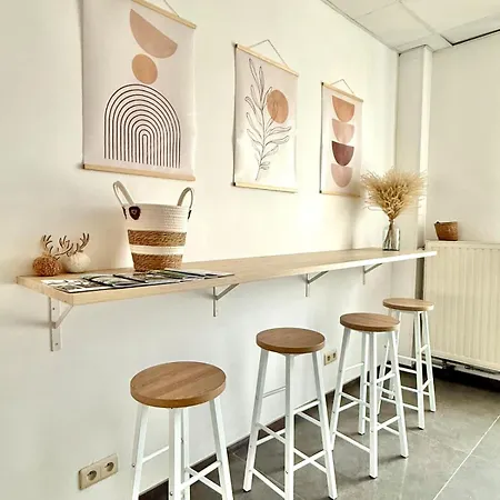 Spacious Duplex In The Center Of Onikos