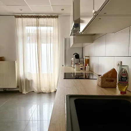 Spacious Duplex In The Center Of Onikos *