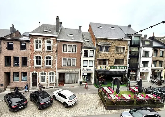 Spacious Duplex In The Center Of Onikos アパート *
