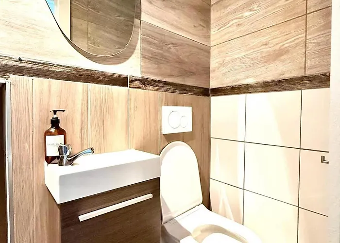 アパート Spacious Duplex In The Center Of Onikos バストーニュ