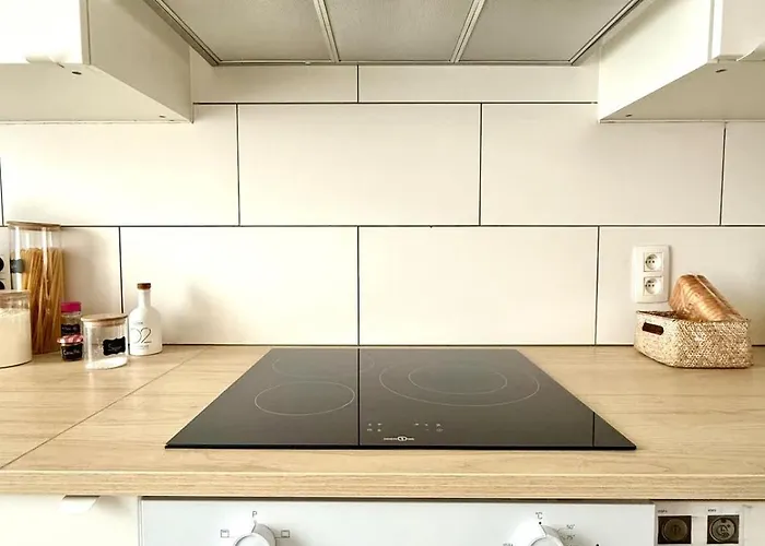 Spacious Duplex In The Center Of Onikos *