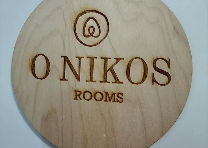 Spacious Duplex In The Center Of Onikos バストーニュ